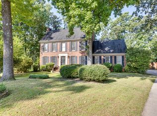 109 Smithwood Ct, Simpsonville, SC 29681