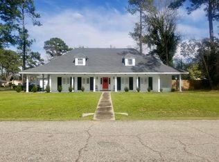 215 Pine Needle Dr, Selma, AL 36701