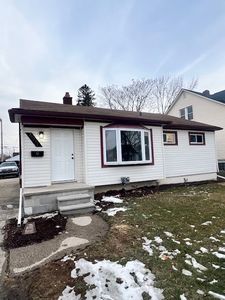25237 Packard St, Roseville, MI, 48066