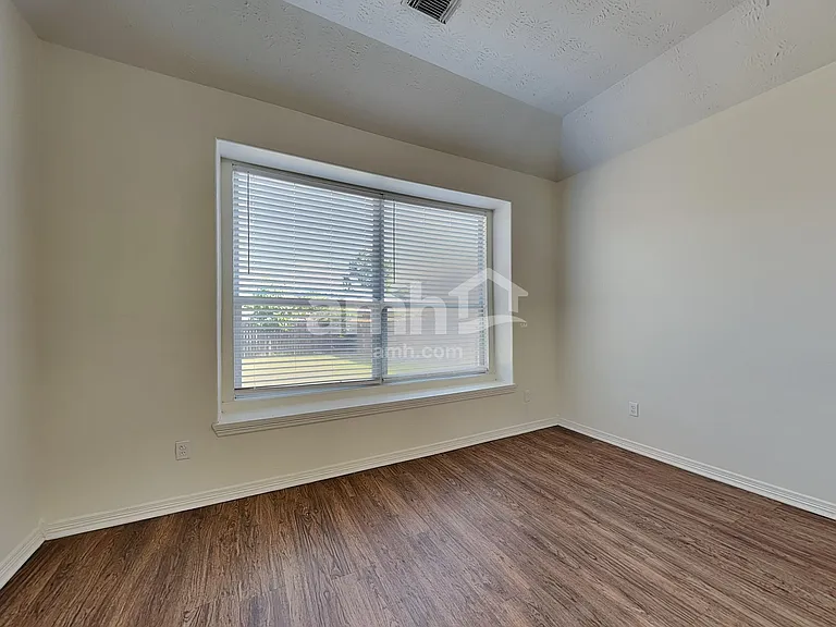 30622 N Sulphur Creek Dr — Photo 10