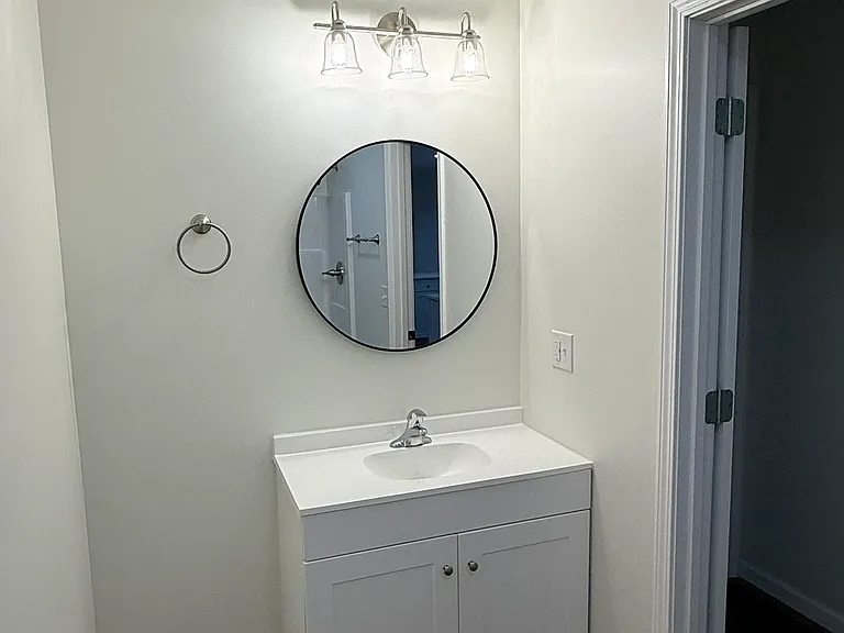 156 6th St #1 — Photo 30