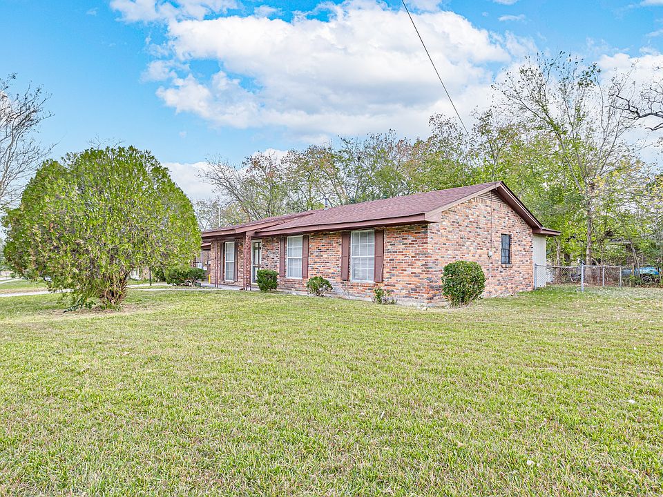 1st image of 5141 W Linda Cir