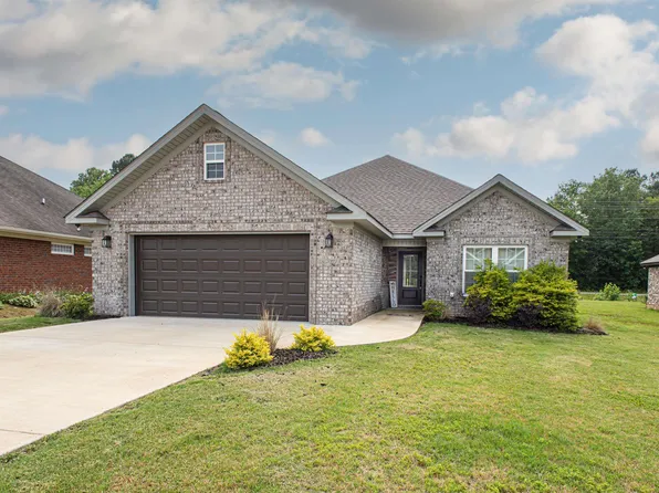 65 Marlen Cir, Sylacauga, AL 35150
