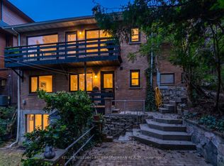 30 Rambert Cres, Toronto, ON M6S 1E6