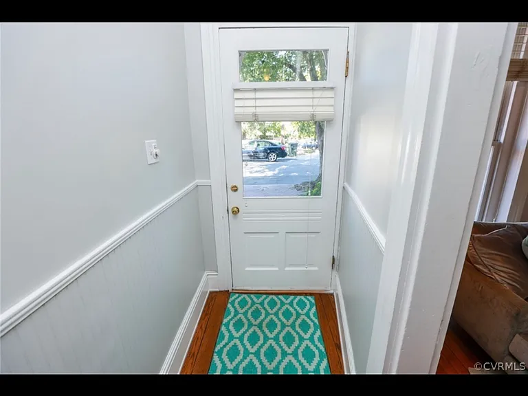 15 S Morris St — Photo 2