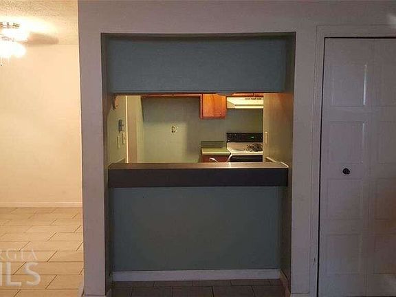 3rd image of 5923 Sutcliff Sq