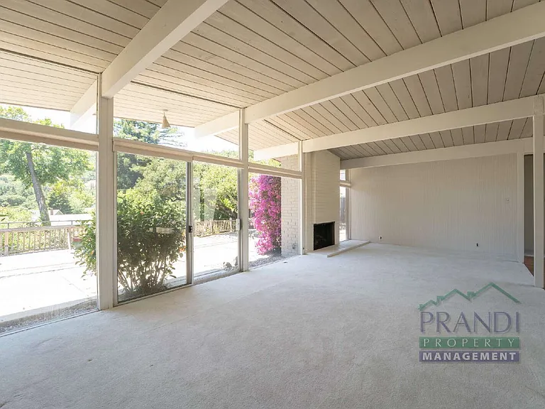 1221 Idylberry Rd — Photo 3