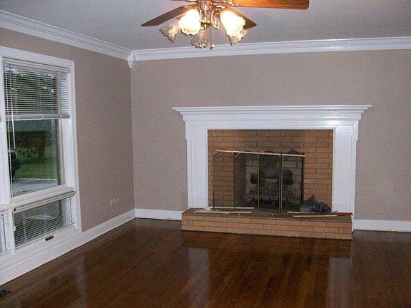 3rd image of 75 Lindenberg Dr