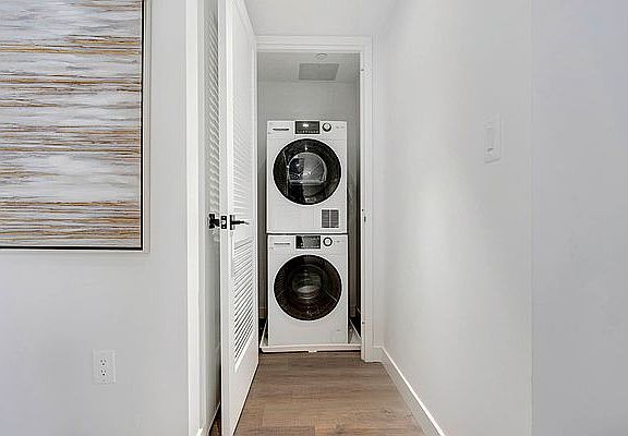 5th image of 350 45th St #3