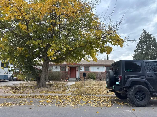 920 Rex St, Carlsbad, NM 88220