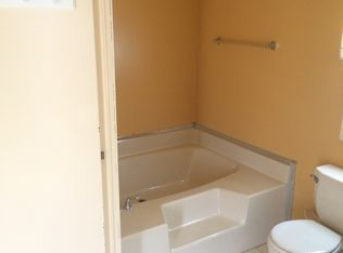 26250 Indiana Ave, Novi, MI 48374