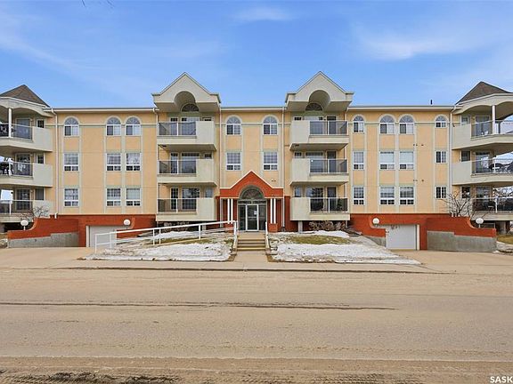 2nd image of UNIT 208-1700 Main STREET E