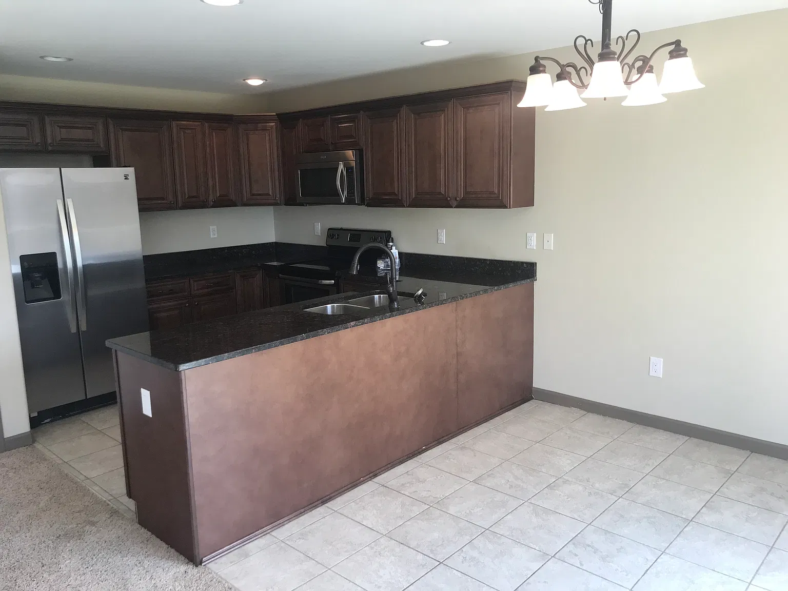 Spectacular 3br/2.5ba With 2-Car Heated Garage! — Photo 2