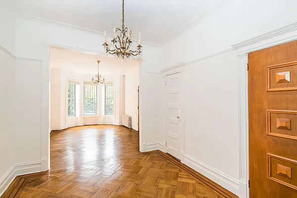 Rented by Compass | media 8