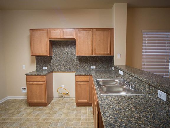 5th image of 17415 Blackstone Trails Dr