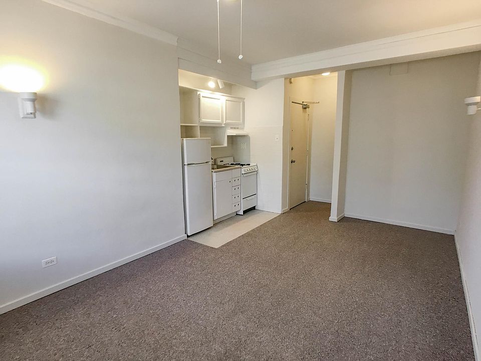1st image of 5749 N Winthrop Ave #2