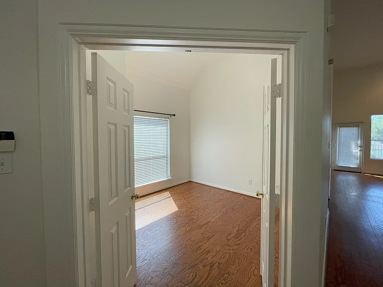 bedroom/office off entryway