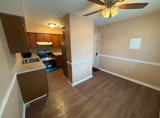8183 Mount Ct APT D, Crown Point, IN 46307