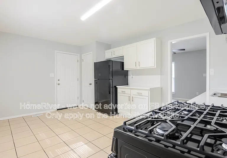 4332 Exmoor Ct — Photo 6