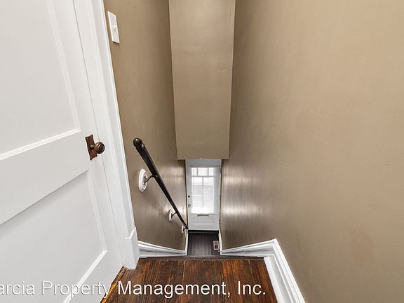 4th image of 3653 Potomac St #A