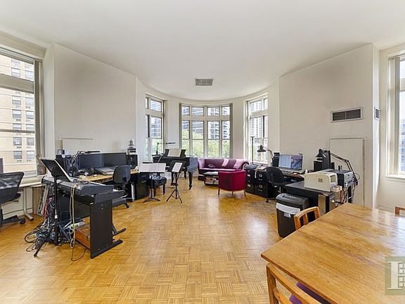 2nd image of 117 Beekman St #5C