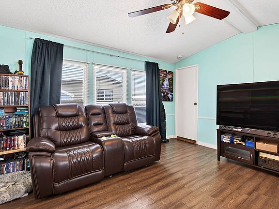 5th image of 1555 Howe Rd #8