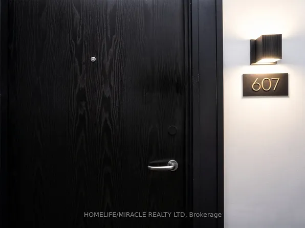 181 King St S, Waterloo, ON