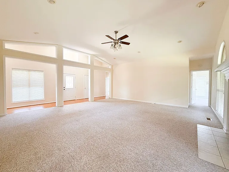 4565 Twin Creeks Dr — Photo 7