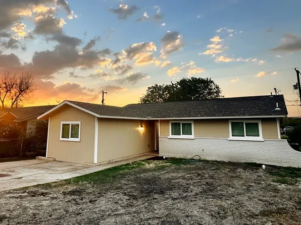 259 E Baetz Blvd, San Antonio, TX 78221