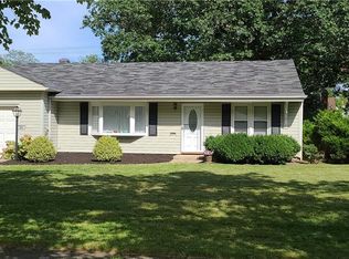 7041 Oakwood Rd, Parma Heights, OH 44130