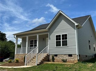 3800 Carver School Rd, Winston Salem, NC 27105