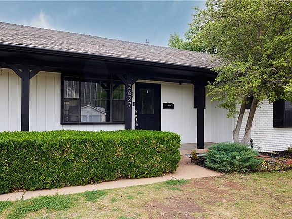 4th image of 2627 NW 55th Ter