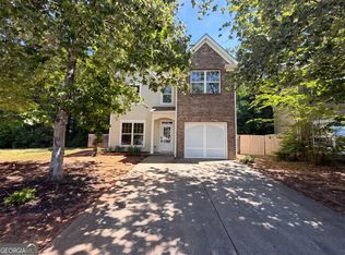603 Marsh Lake Rd, Lawrenceville, GA 30045