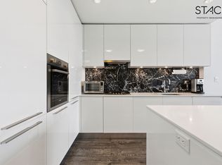 1955 Alpha Way #2504, Burnaby, BC V5C0K6