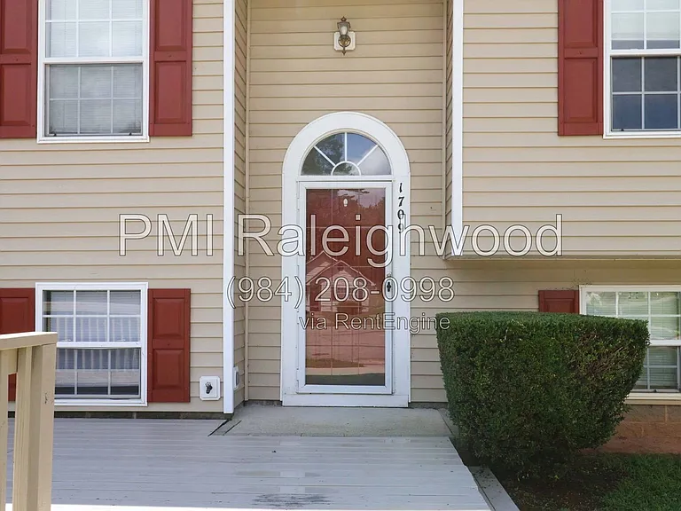 1709 Calypso Ct — Photo 5