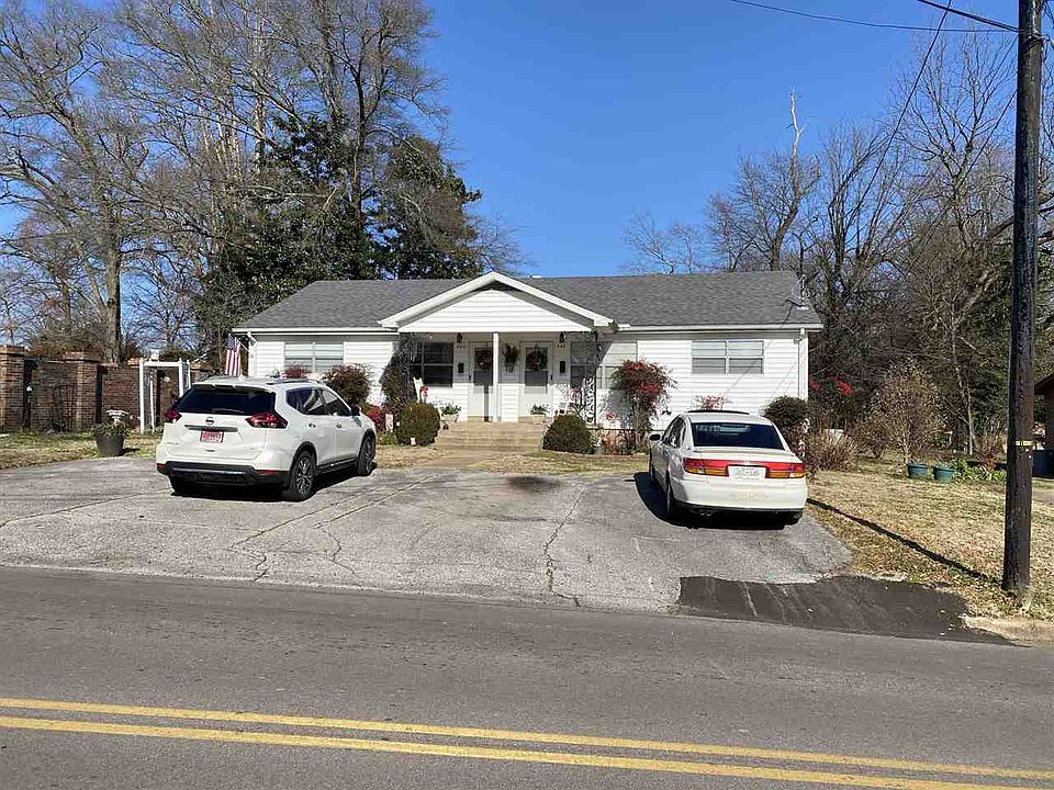 1st image of 520-522 E Wheeler St
