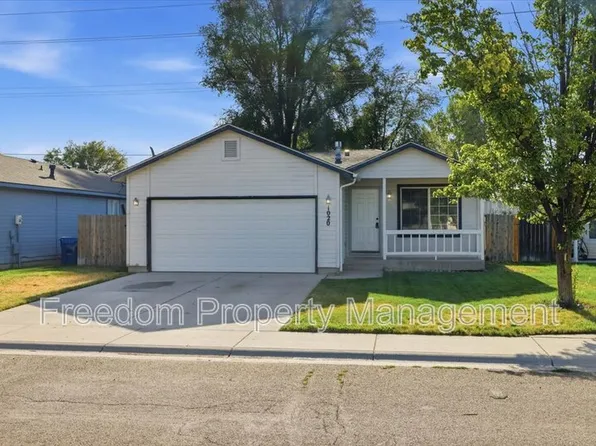1020 Aspen Grove St, Nampa, ID 83686