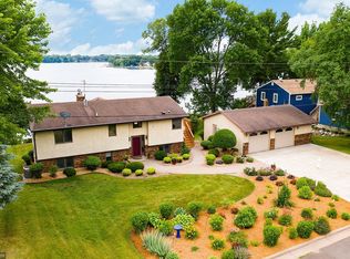 13675 Norelius Ln, Lindstrom, MN 55045