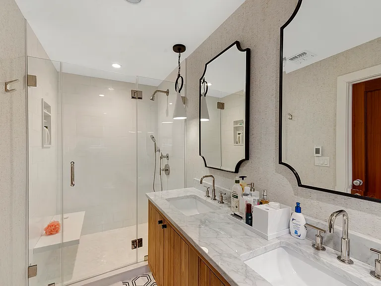 5 Kingstown Ave — Photo 22