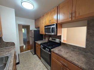 (Undisclosed Address), Fresh Meadows, NY 11365