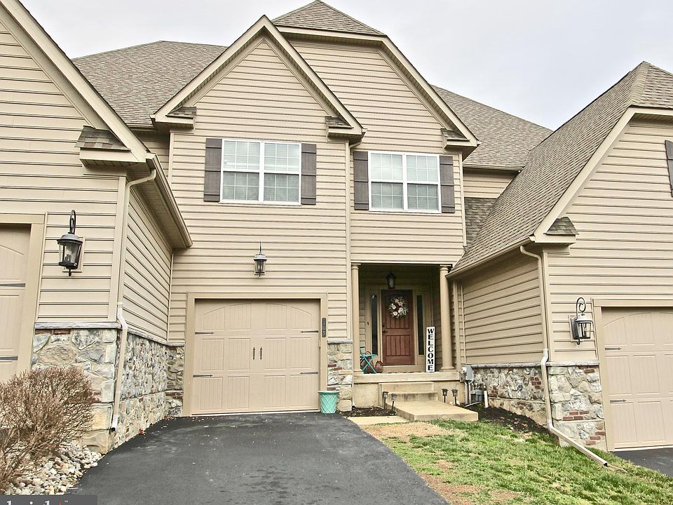 1st image of 105 Dominic Dr