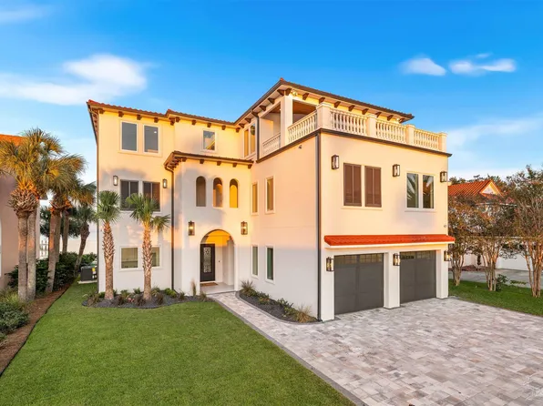 28 Baybridge Dr, Gulf Breeze, FL 32561