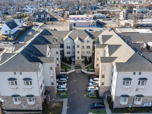 3314 Parkview Drive, Spring Valley, NY 10977