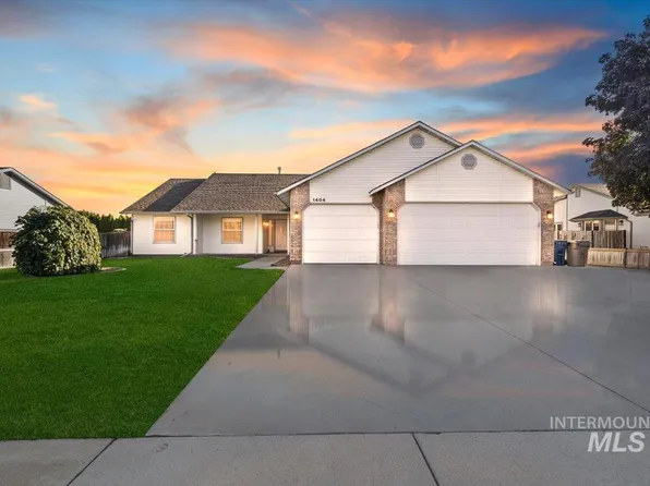 1404 Burnett Dr, Nampa, ID 83651