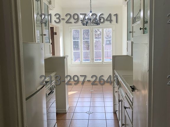 5th image of 324 S Cochran Ave APT 8