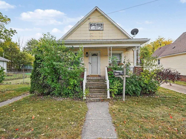 1514 Sweet St, Saginaw, MI 48602