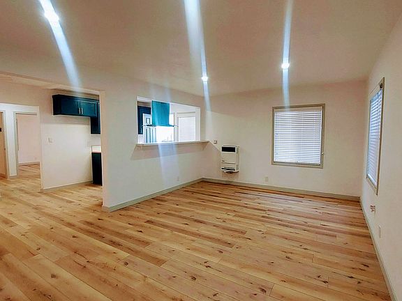 4th image of 933 Alamitos Ave #7