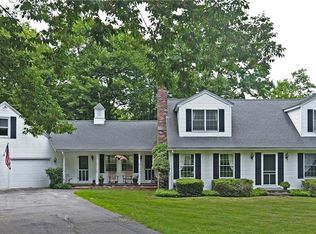 15 Burgess Rd, Foster, RI 02825