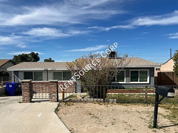 2nd image of 25522 Anderson Ave