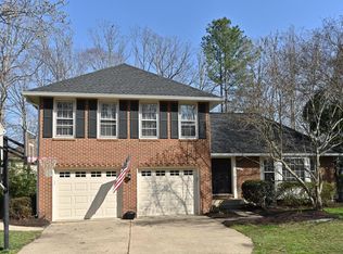 7709 Griffin Pond Ct, Springfield, VA 22153